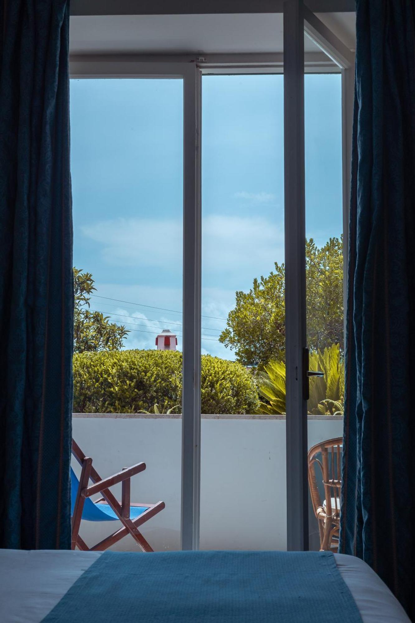 Sarah Hotel 4*